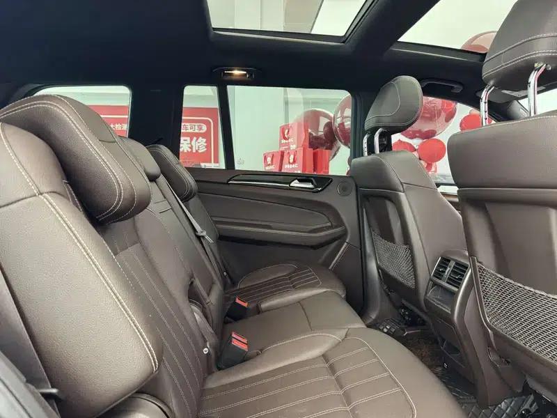 Mercedes-Benz GLS 2019 3.0T Automatic 4WD 7-Seater (Parallel Import) — миниатюра 24