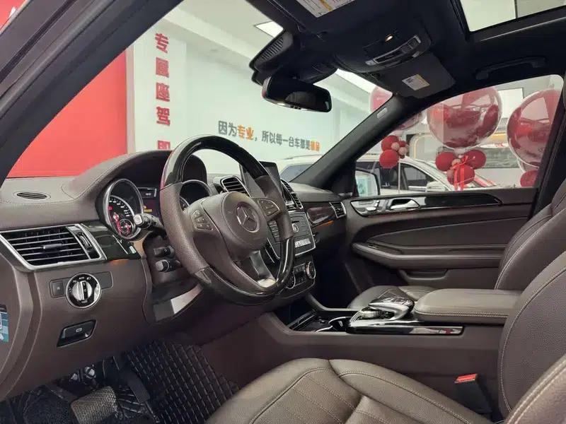 Mercedes-Benz GLS 2019 3.0T Automatic 4WD 7-Seater (Parallel Import) — миниатюра 28