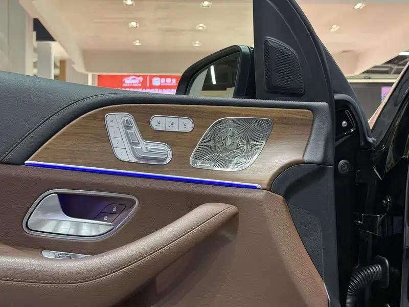 2024 Mercedes-Benz GLS 450 4MATIC Luxury — миниатюра 8