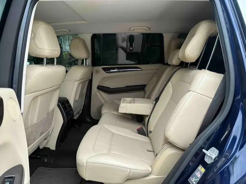Mercedes-Benz GLS 2017 3.0T Automatic Front-Wheel Drive 7-Seater (Parallel Import) — миниатюра 24