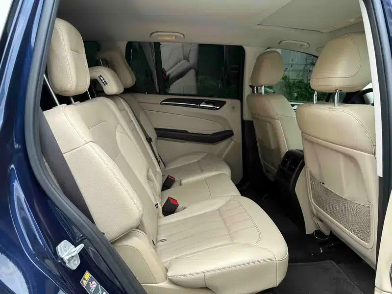 Mercedes-Benz GLS 2017 3.0T Automatic Front-Wheel Drive 7-Seater (Parallel Import) — миниатюра 31