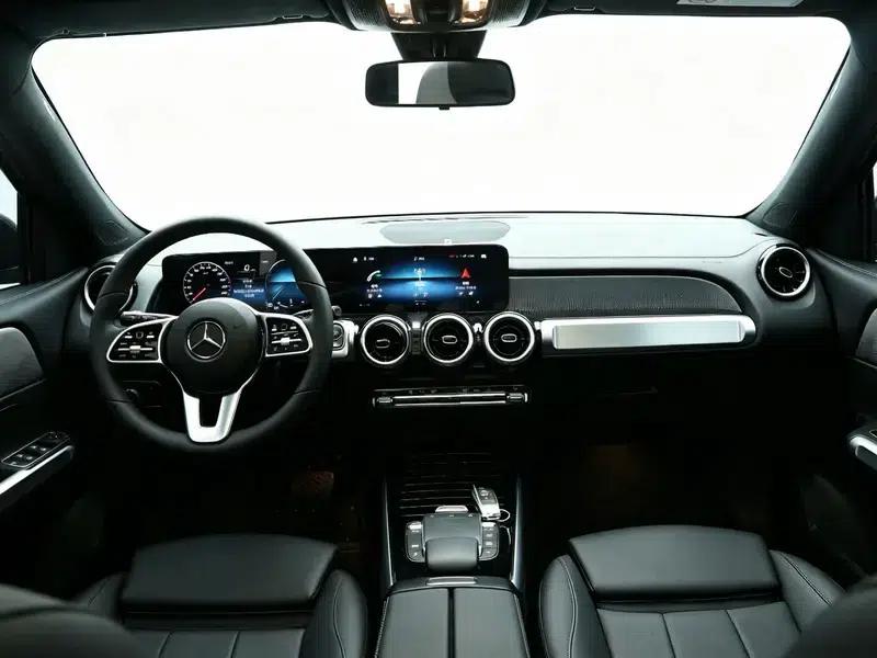 Mercedes-Benz GLB 2023 Facelift GLB 200 Dynamic — миниатюра 14