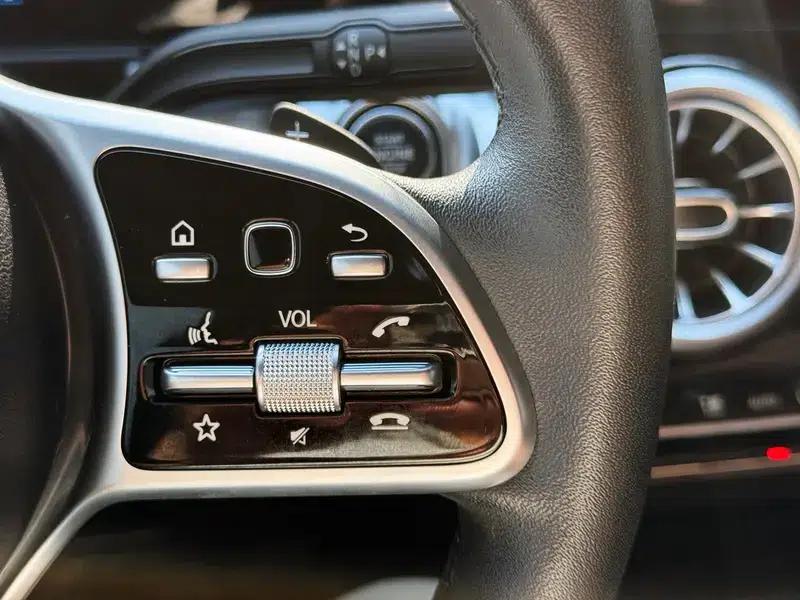 Mercedes-Benz GLB 2021 Fashion Edition — миниатюра 14