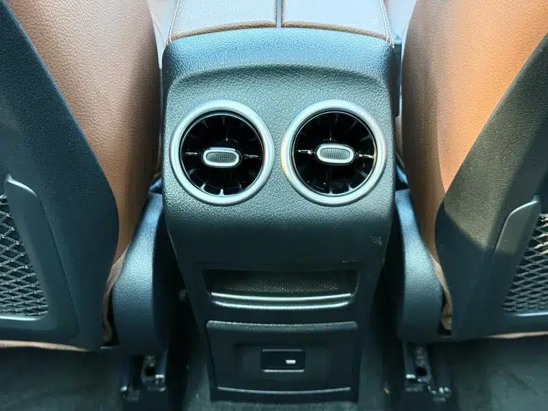 Mercedes-Benz GLB 2021 Fashion Edition — миниатюра 17