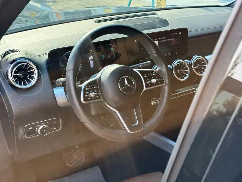 Mercedes-Benz GLB 2021 Fashion Edition — миниатюра 23