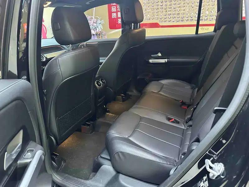 2023 Mercedes-Benz GLB 220 Dynamic — миниатюра 16
