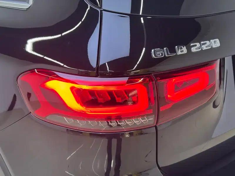 2023 Mercedes-Benz GLB 220 Dynamic — миниатюра 13