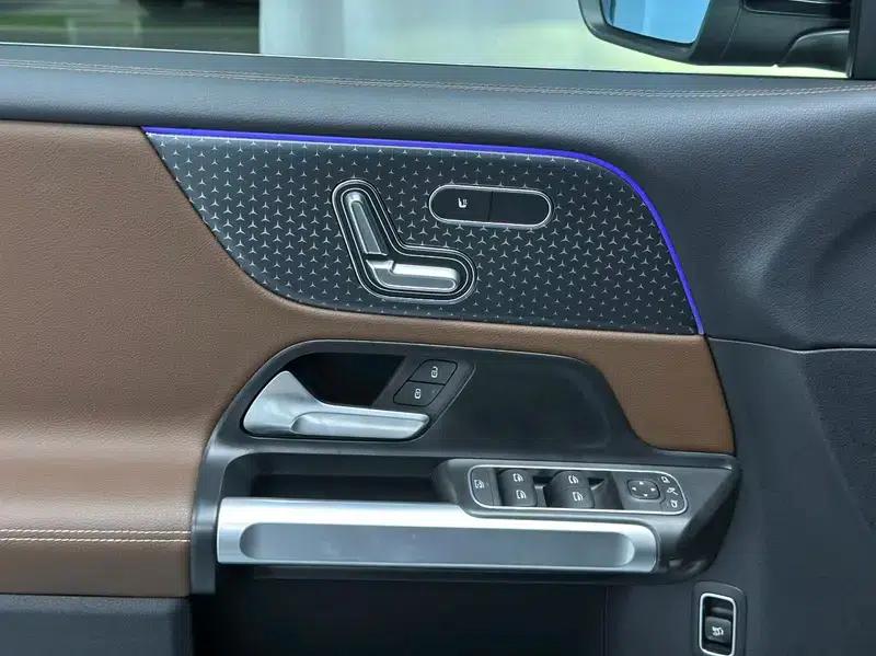 Mercedes-Benz GLB 2024 Facelift GLB 220 Fashion Model — миниатюра 4