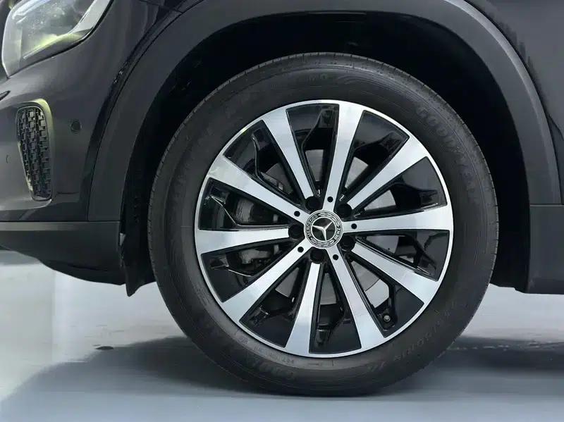 Mercedes-Benz GLB 2024 Facelift GLB 220 Fashion Model — миниатюра 6
