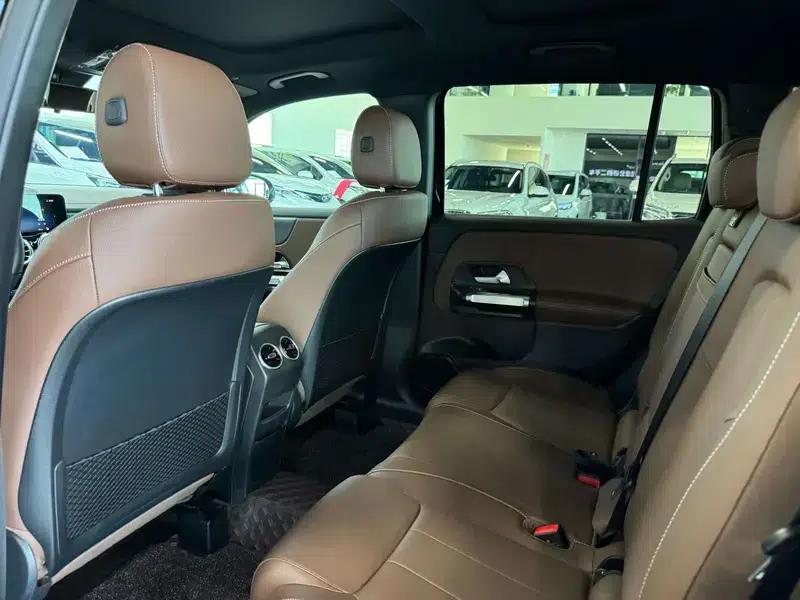 2024 Mercedes-Benz GLB 220 Dynamic — миниатюра 9