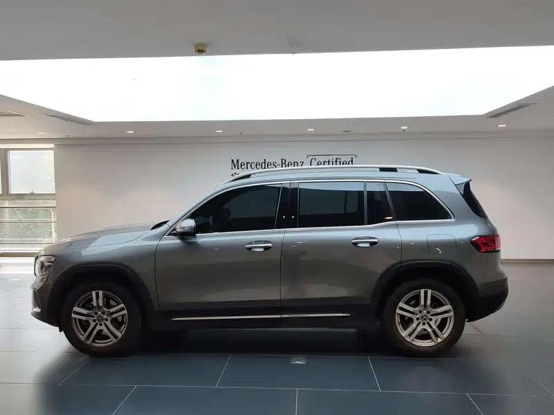 2023 Mercedes-Benz GLB 220 Dynamic — миниатюра 4