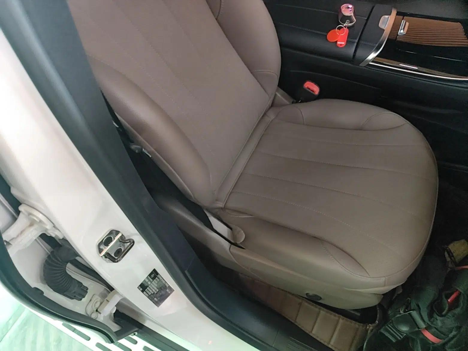 Mercedes-Benz EQE SUV 2023 350 4MATIC Pioneer Edition — миниатюра 19