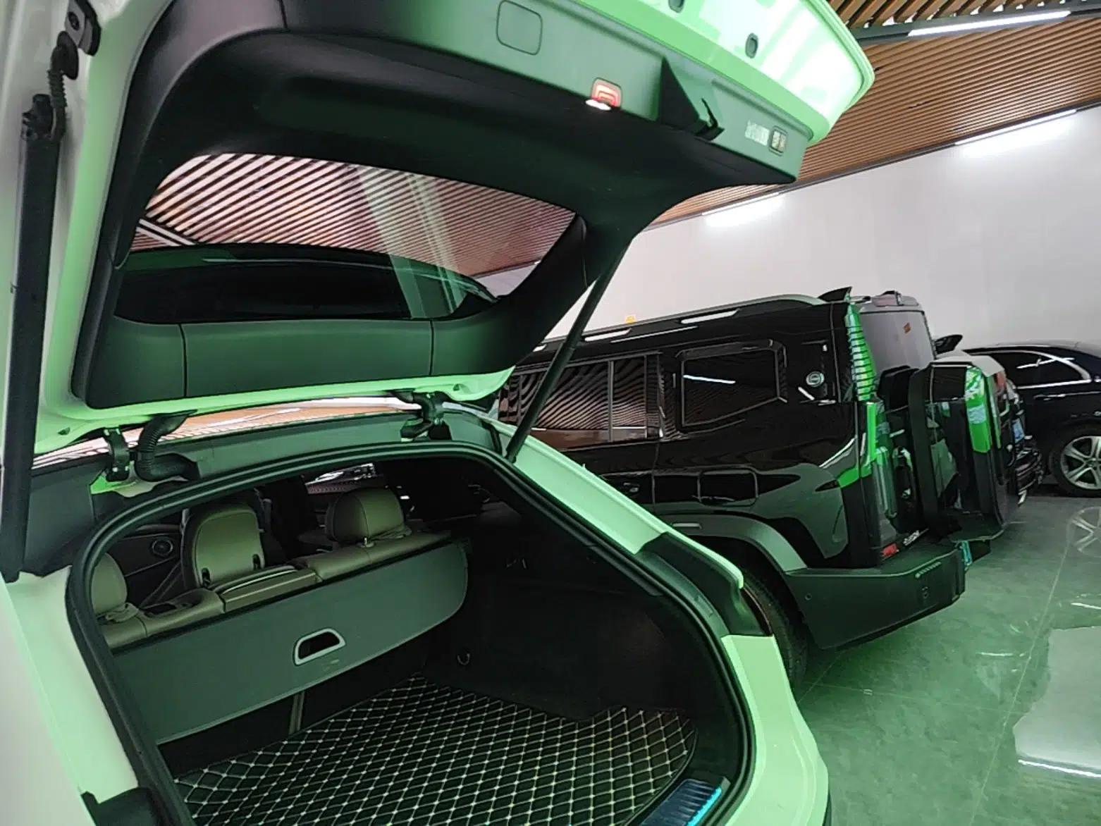 Mercedes-Benz EQE SUV 2023 350 4MATIC Pioneer Edition — миниатюра 22