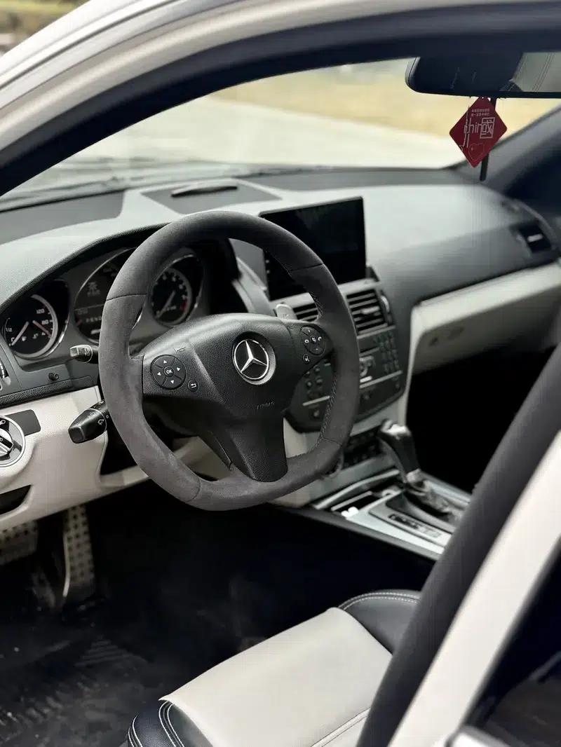 2012 Mercedes-Benz C-Class AMG C 63 Dynamic — миниатюра 8