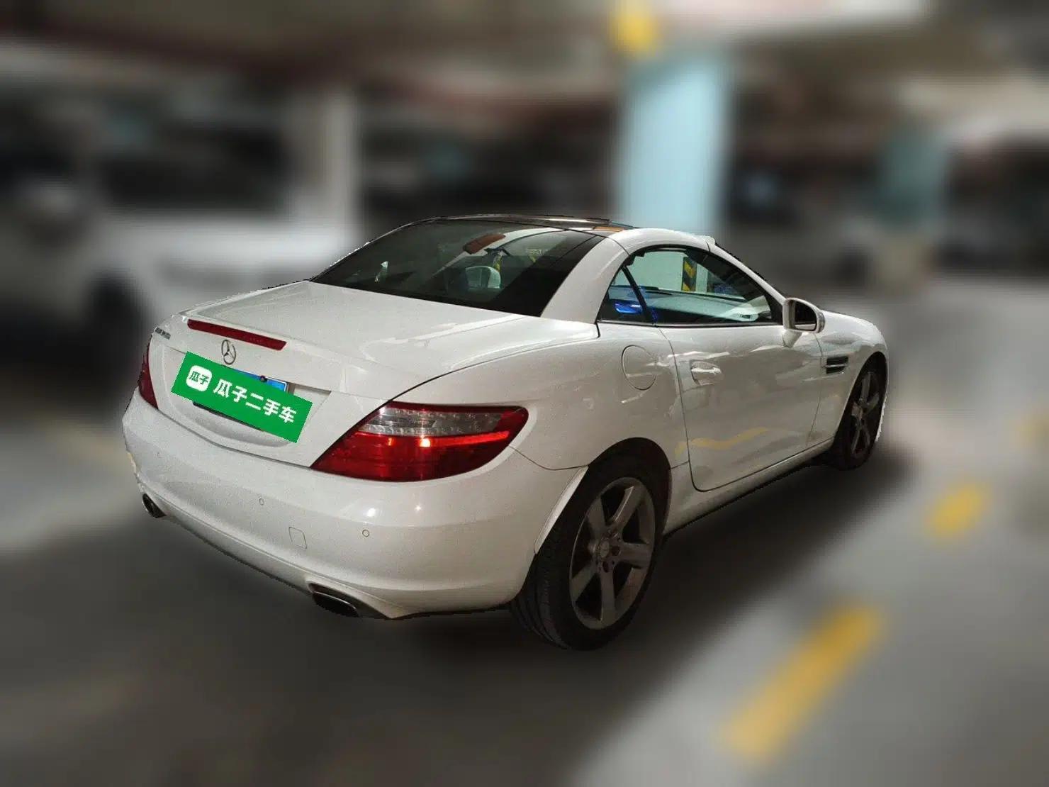 Mercedes-Benz SLK-Class 2011 SLK 200 Fashion Model — миниатюра 6