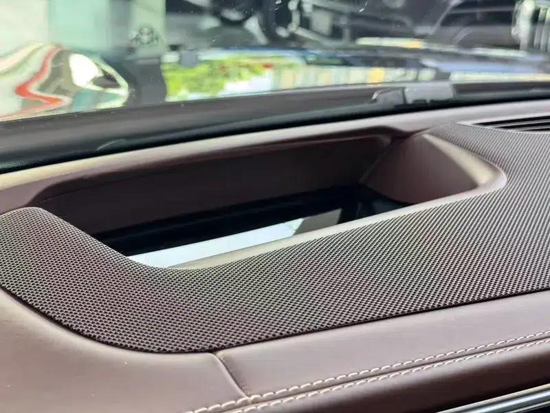 2022 Maybach GLS 600 4MATIC Elegance Edition — миниатюра 13