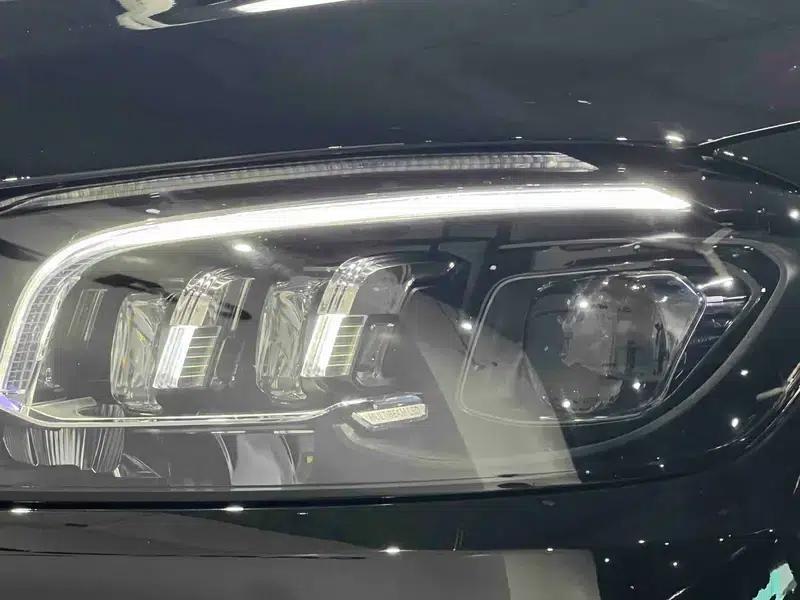 2022 Maybach GLS 600 4MATIC Elegance Edition — миниатюра 8