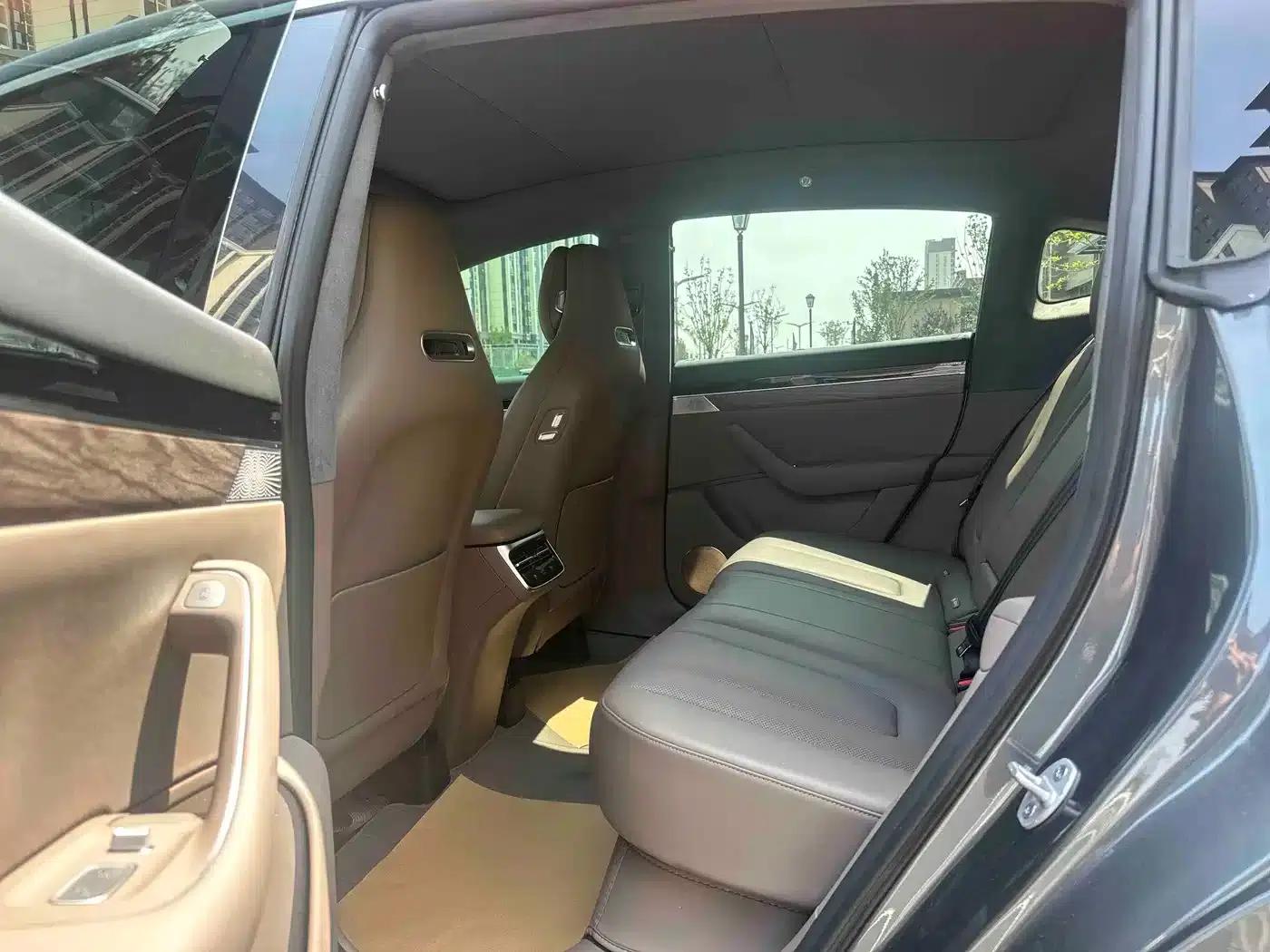 Zhijie R7 2024 Pure Electric 736km Ultra — миниатюра 6