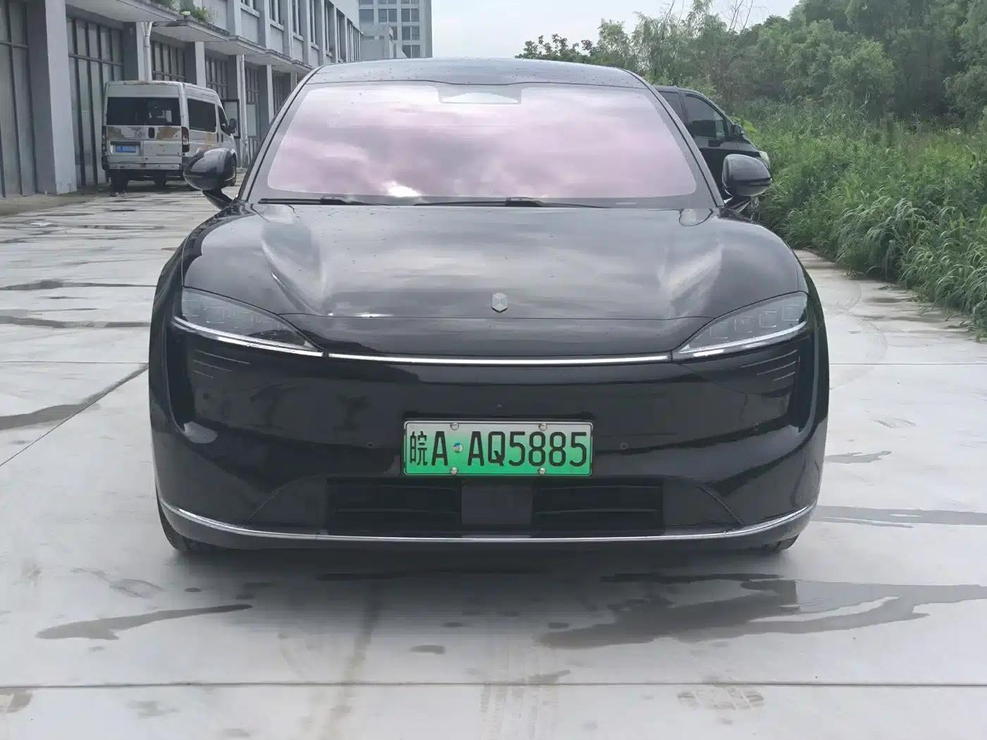 Zhijie R7 2024 Pure Electric 667km Pro — миниатюра 2