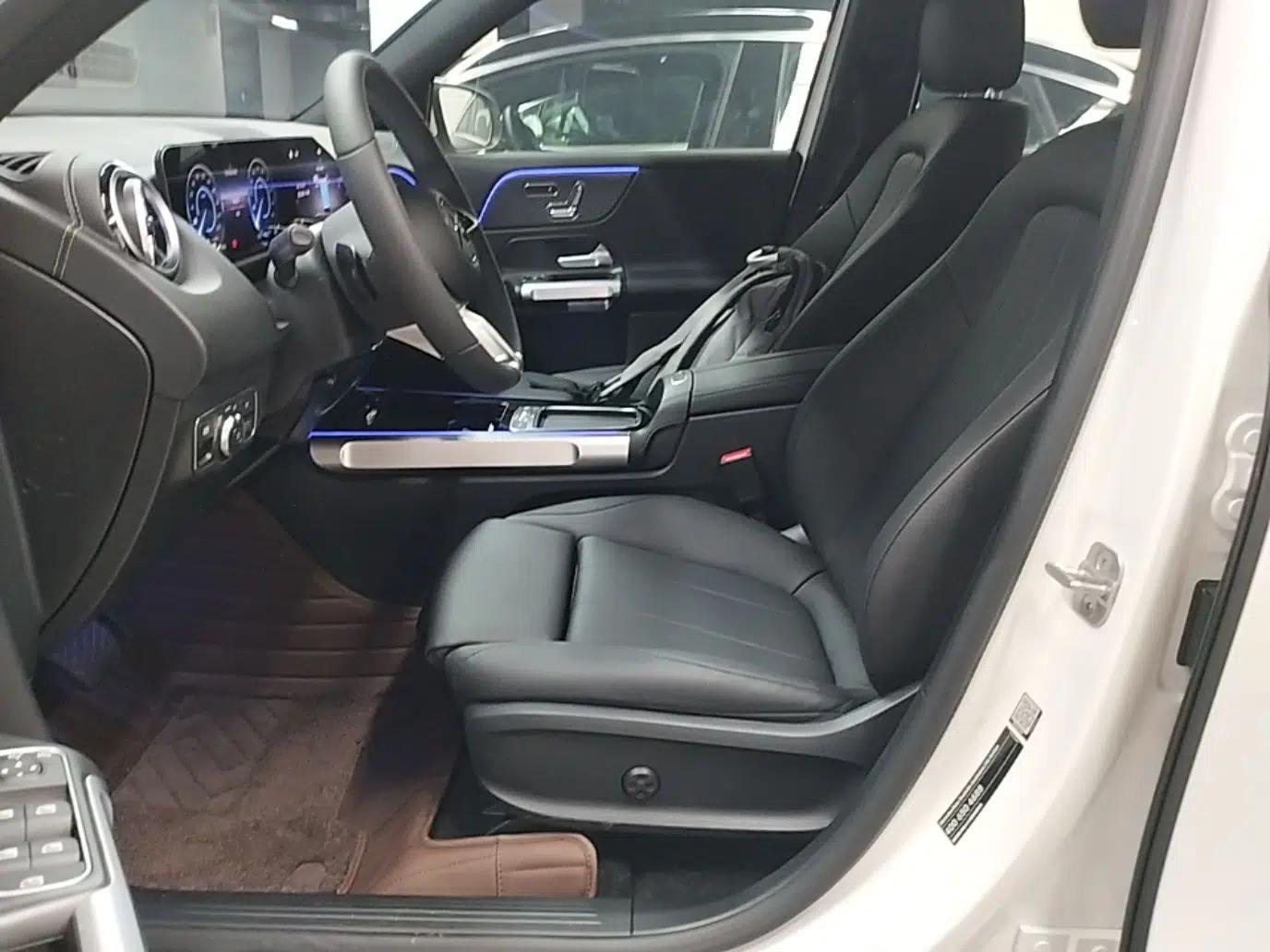 Mercedes-Benz EQB 2025 EQB 260 — миниатюра 22
