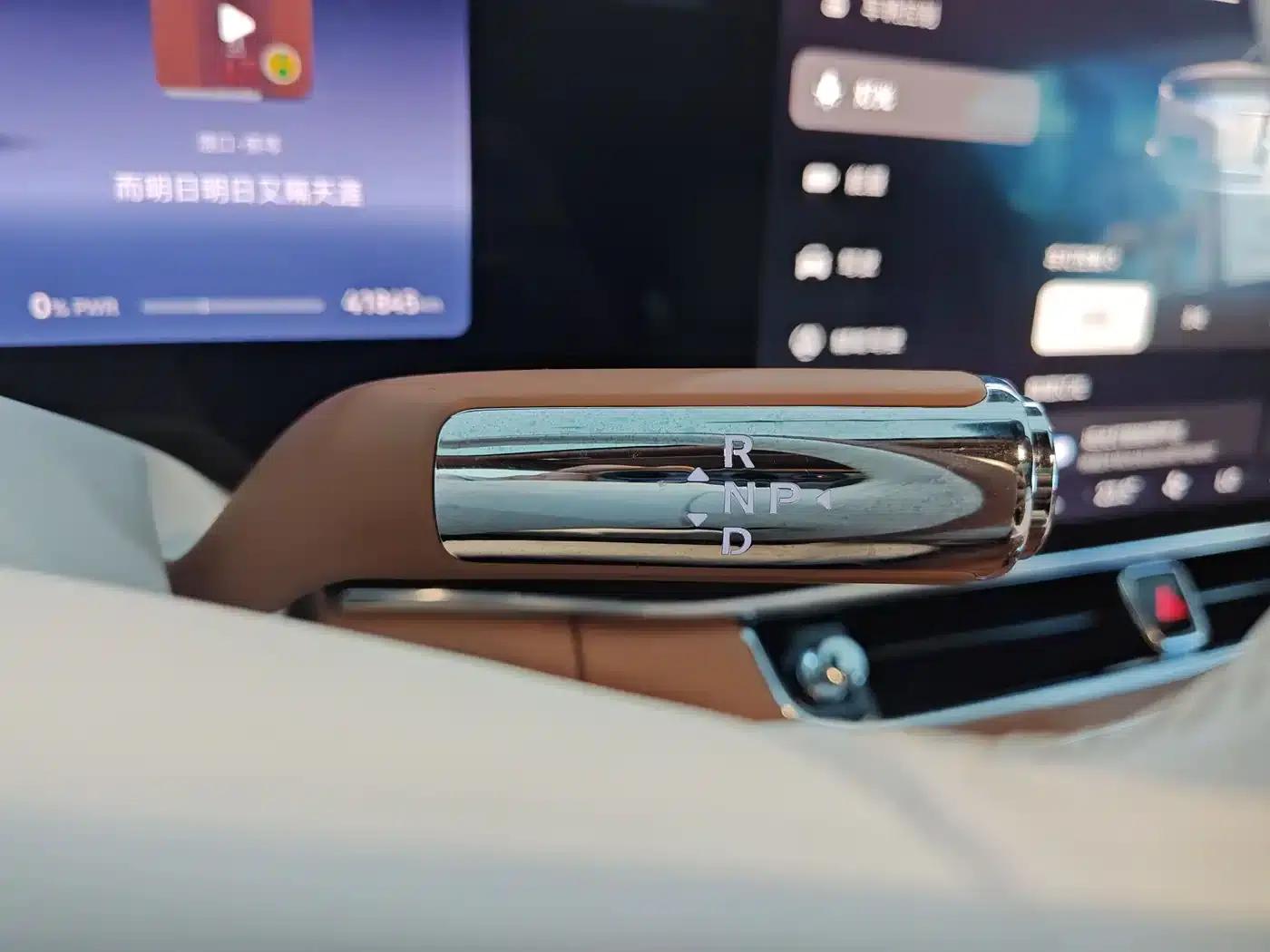 2025 S800 Premium Range Extended Star Executive Edition 4-seater (192-line LiDAR) — миниатюра 17