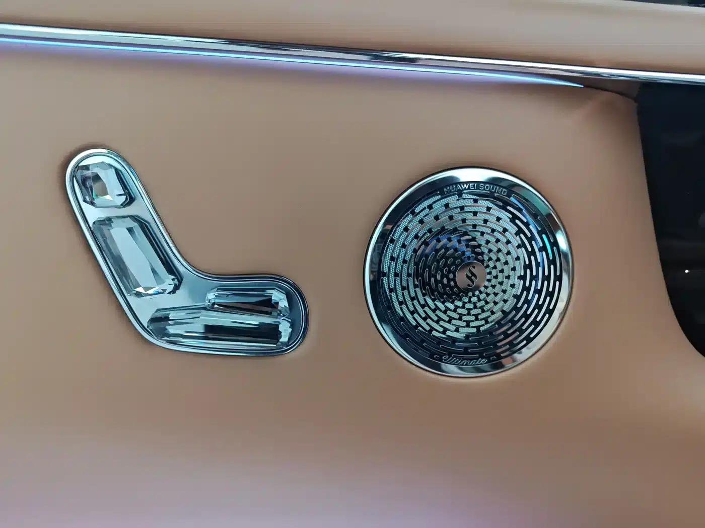 2025 S800 Premium Range Extended Star Executive Edition 4-seater (192-line LiDAR) — миниатюра 24