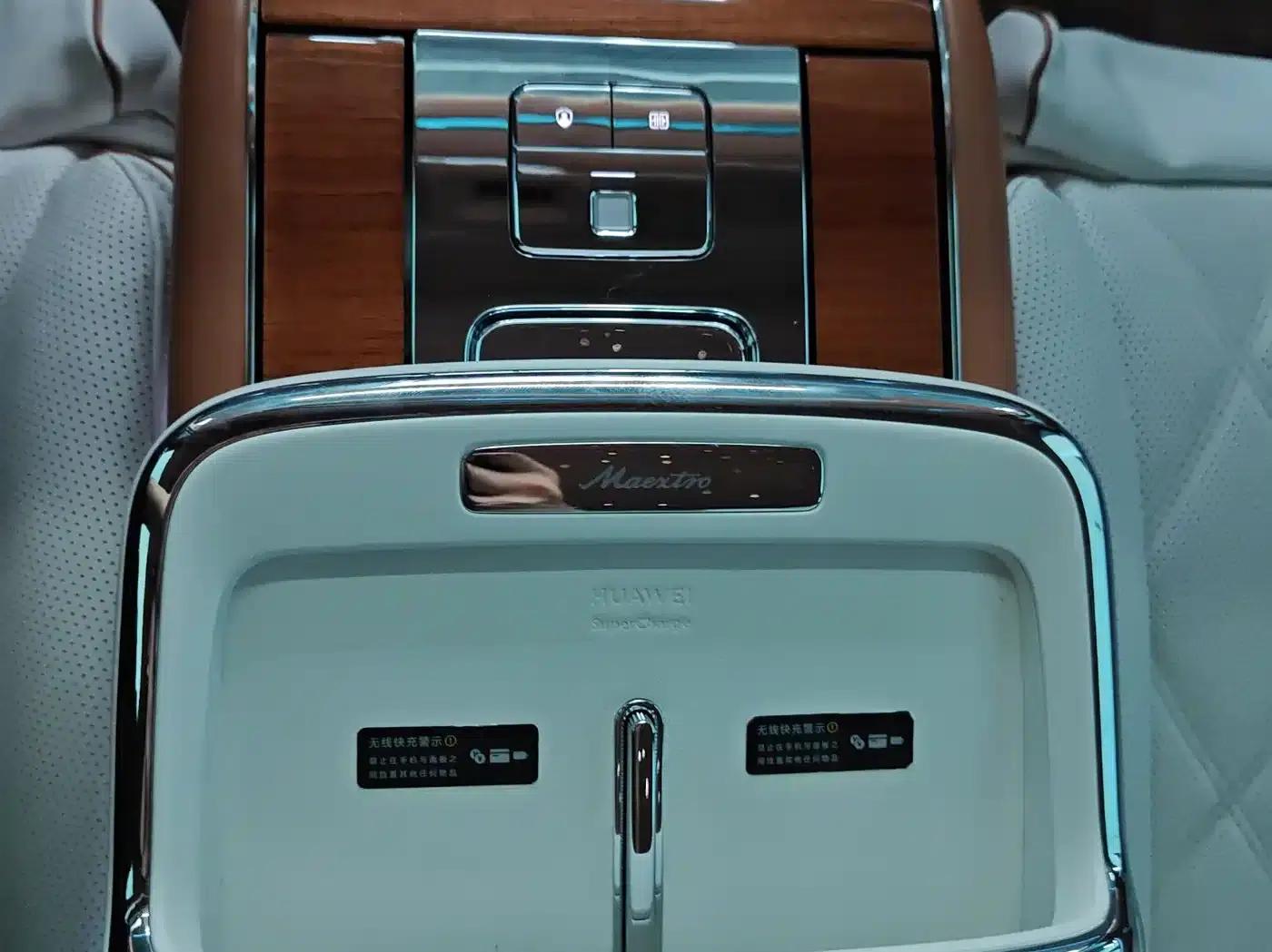 2025 S800 Premium Range Extended Star Executive Edition 4-seater (192-line LiDAR) — миниатюра 28