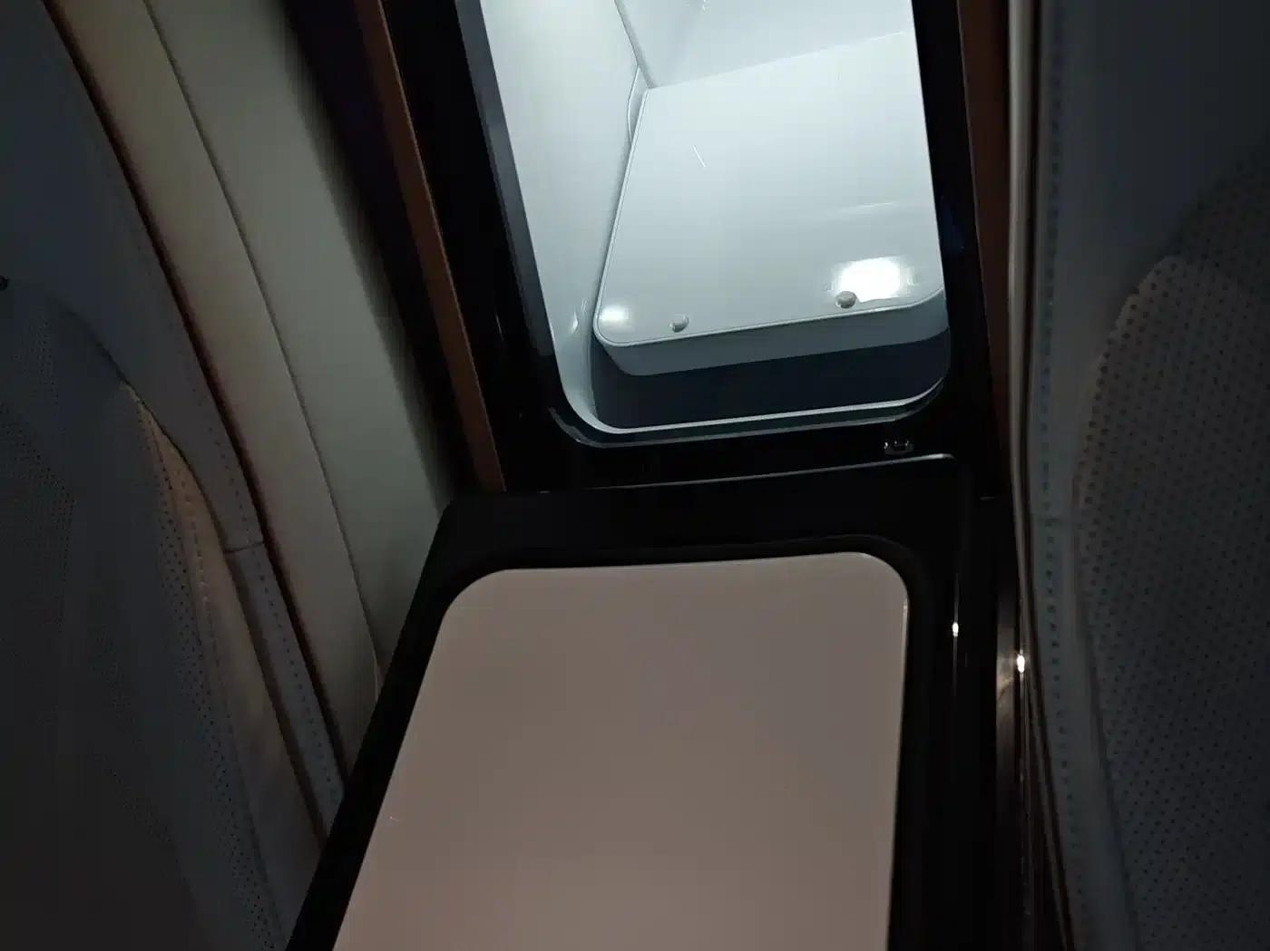 2025 S800 Premium Range Extended Star Executive Edition 4-seater (192-line LiDAR) — миниатюра 29