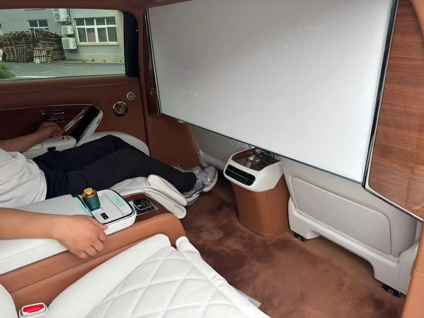 2025 S800 Premium Range Extended Star Executive Edition (4-seater, 192-line LiDAR) — миниатюра 11