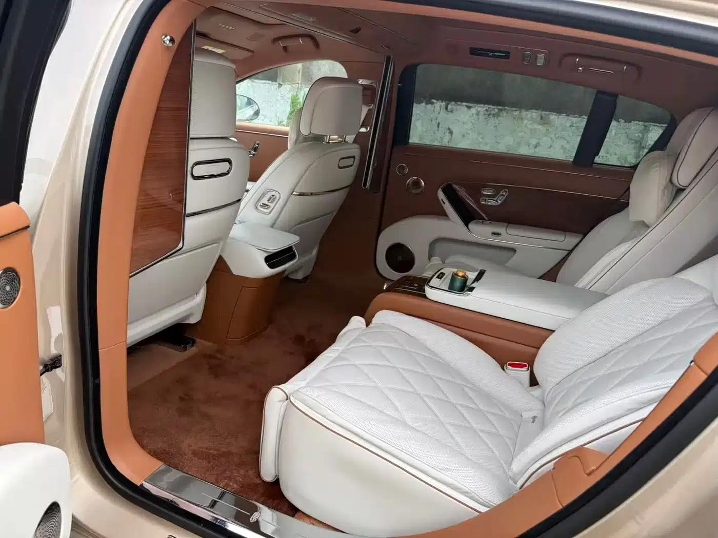 2025 S800 Premium Range Extended Star Executive Edition (4-seater, 192-line LiDAR) — миниатюра 8