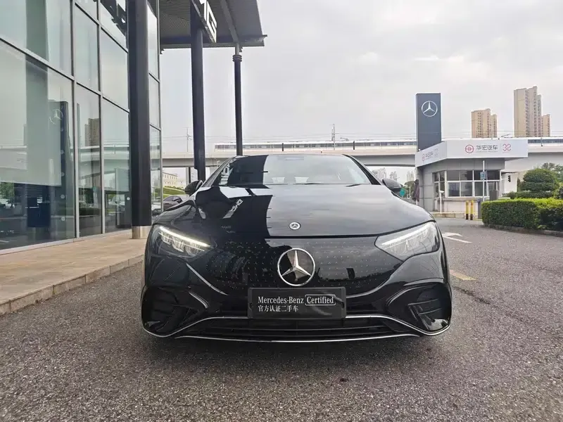 Mercedes-Benz EQE 2025 EQE 500 4MATIC Luxury Edition — миниатюра 2
