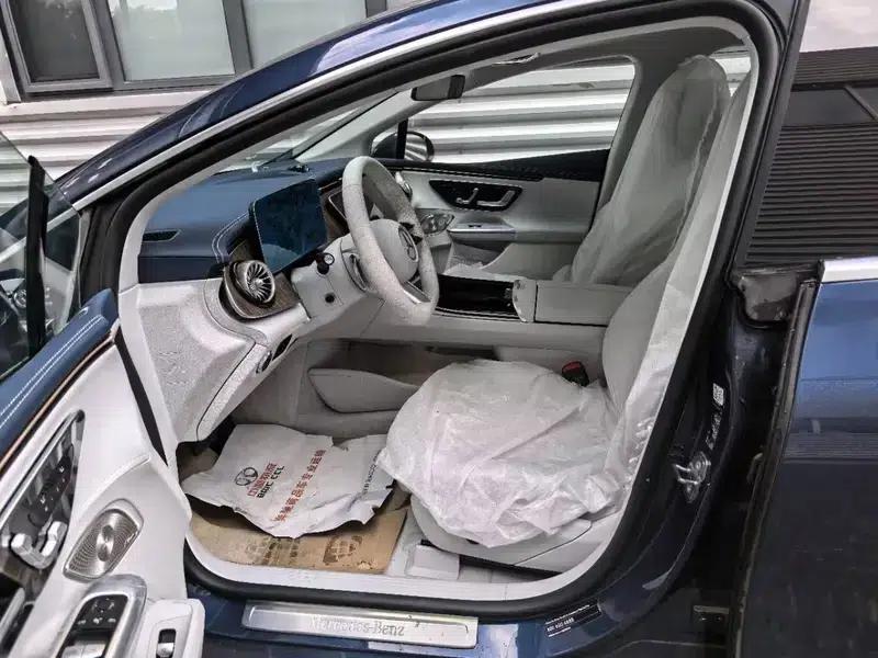 Mercedes-Benz EQE 2025 EQE 500 4MATIC Pioneer Edition — миниатюра 13