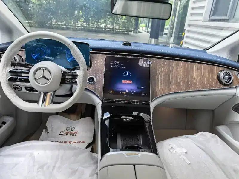Mercedes-Benz EQE 2025 EQE 500 4MATIC Pioneer Edition — миниатюра 10