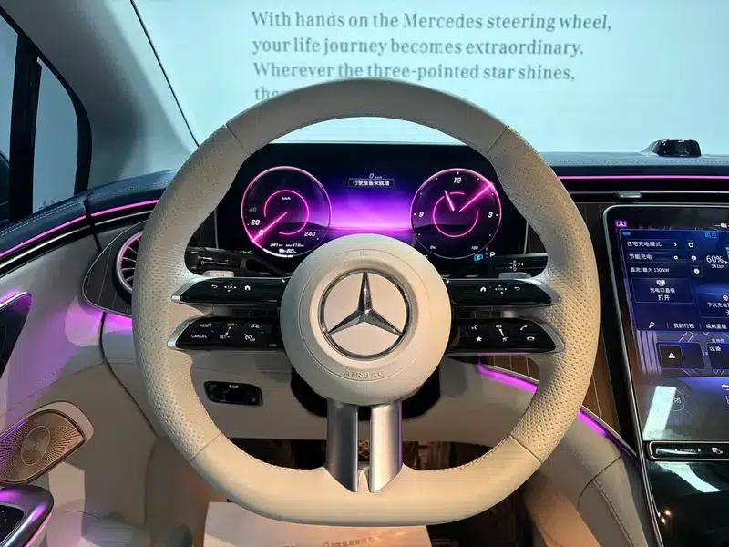 Mercedes-Benz EQE 2025 EQE 500 4MATIC Luxury Edition — миниатюра 11