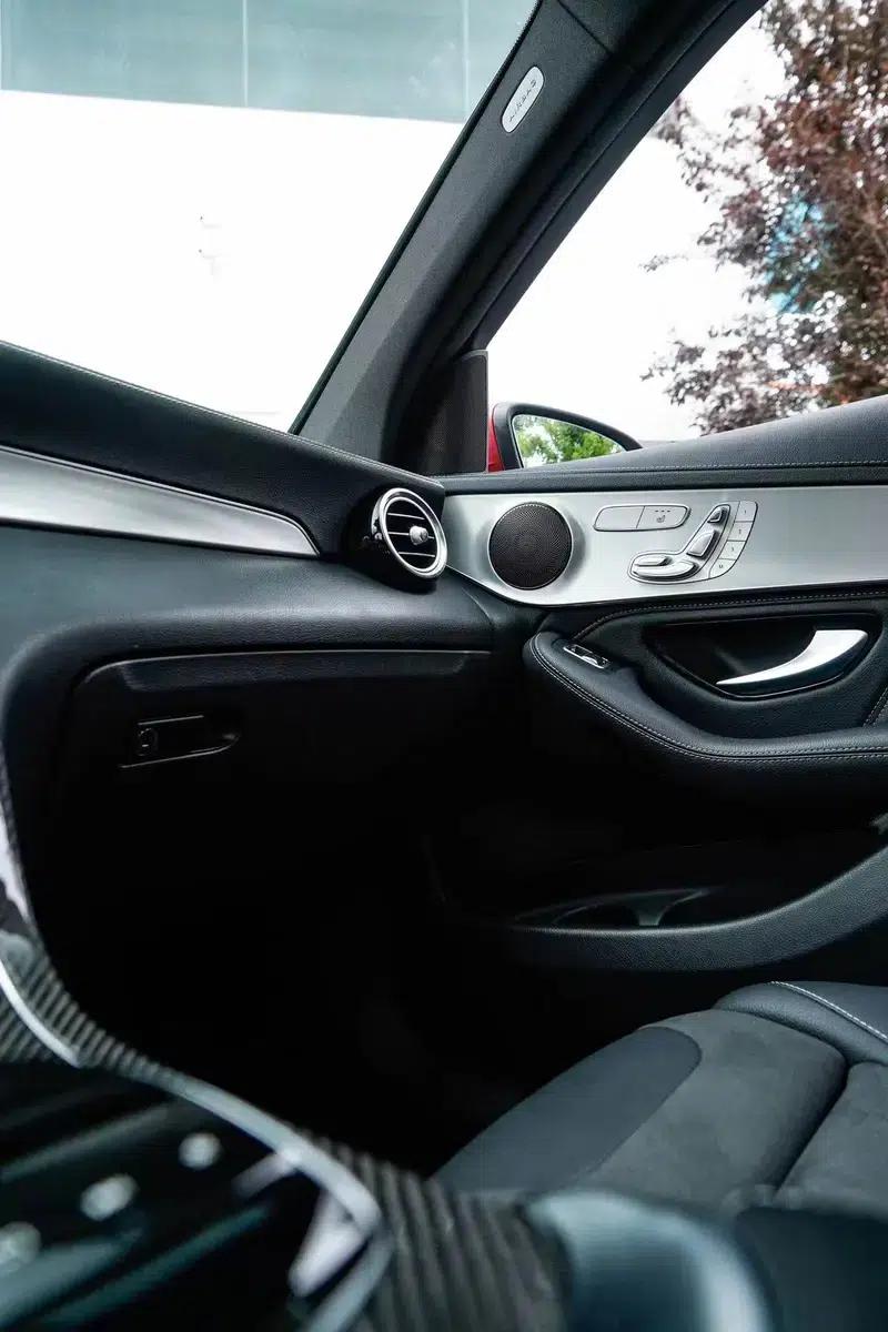 2018 Mercedes-Benz GLC AMG 63 4MATIC+ — миниатюра 12