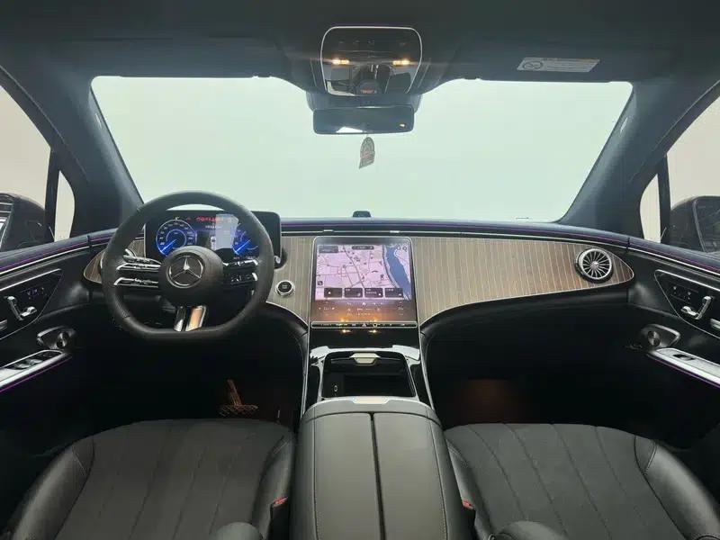 2023 Mercedes-Benz EQE SUV 350 4MATIC Luxury Edition — миниатюра 14