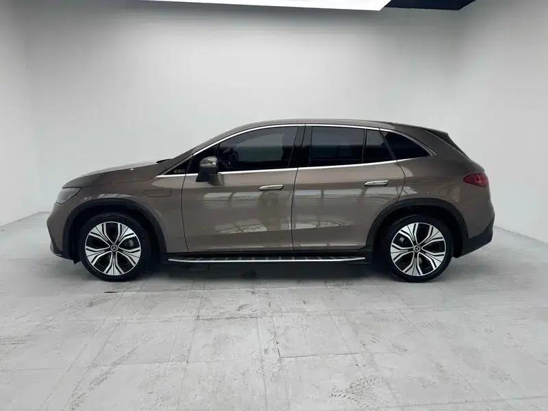2023 Mercedes-Benz EQE SUV 350 4MATIC Luxury Edition — миниатюра 4