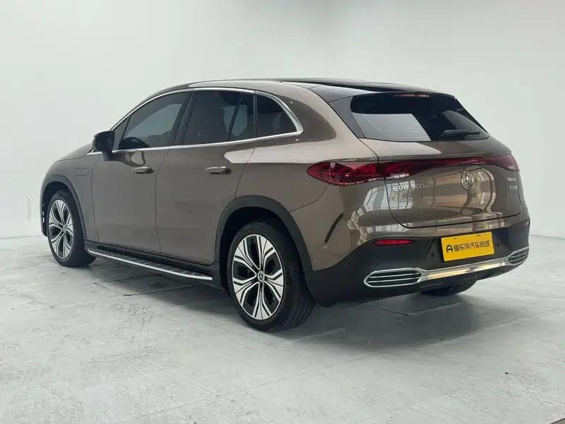 2023 Mercedes-Benz EQE SUV 350 4MATIC Luxury Edition — миниатюра 5