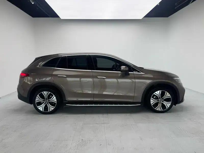 2023 Mercedes-Benz EQE SUV 350 4MATIC Luxury Edition — миниатюра 8