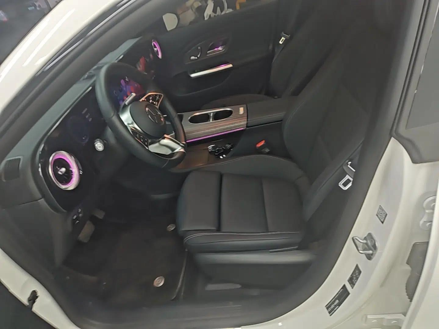 Mercedes-Benz CLA Electric 2025 300L Ultra-Long Range Smart Edition — миниатюра 17