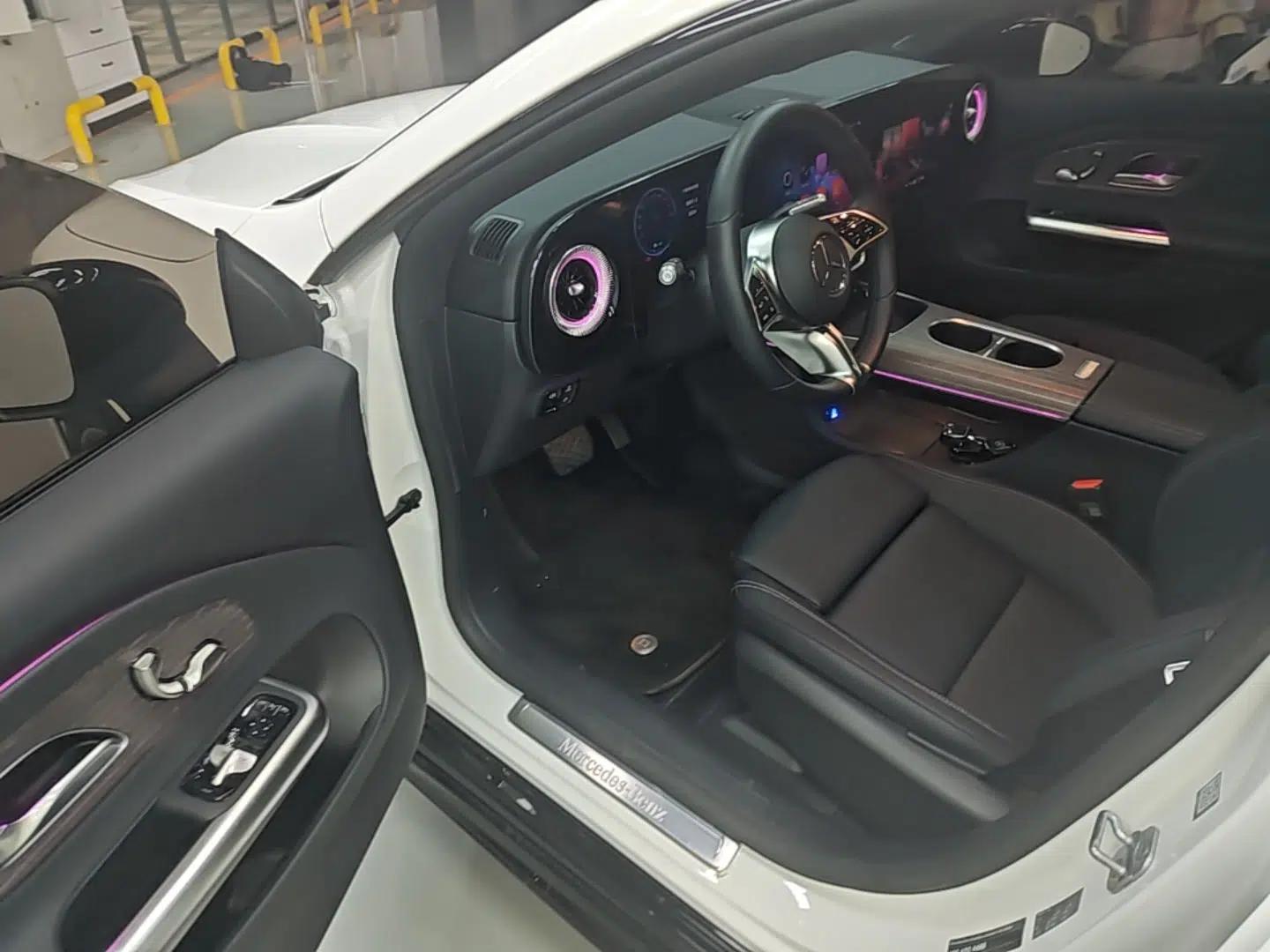 Mercedes-Benz CLA Electric 2025 300L Ultra-Long Range Smart Edition — миниатюра 18