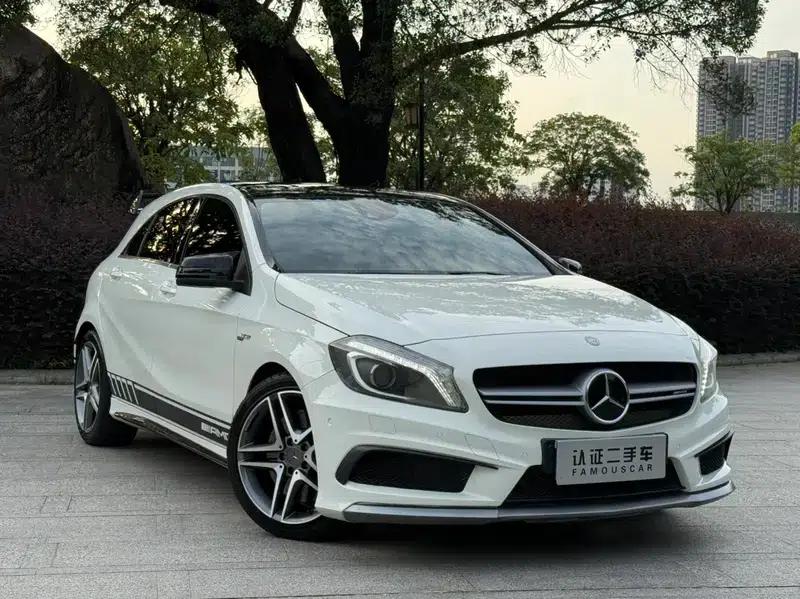 2014 Mercedes-Benz A-Class AMG (Imported) AMG A 45 4MATIC — миниатюра 3