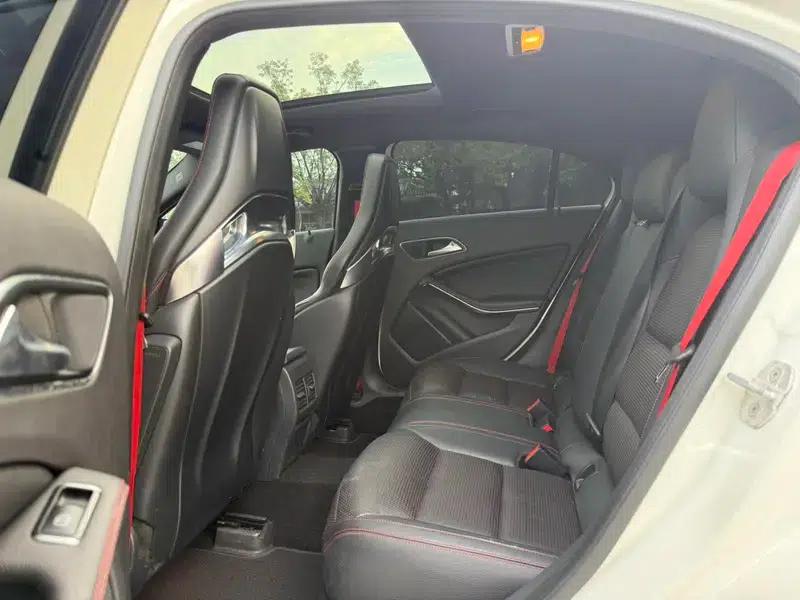 2014 Mercedes-Benz A-Class AMG (Imported) AMG A 45 4MATIC — миниатюра 22