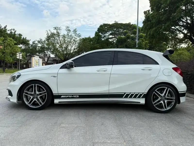 2014 Mercedes-Benz A-Class AMG (Imported) AMG A 45 4MATIC — миниатюра 4