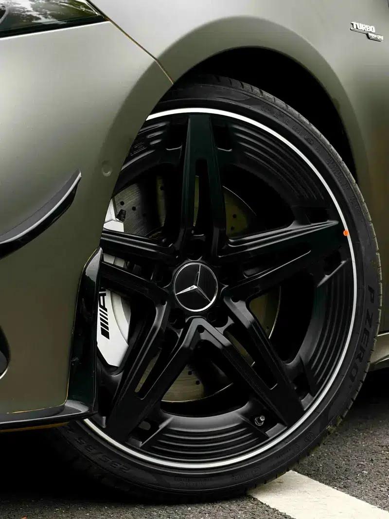 2024 Mercedes-Benz A-Class AMG (Imported) AMG A 35 4MATIC — миниатюра 14
