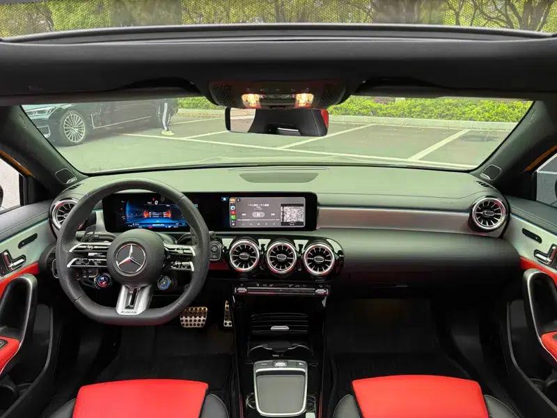 2024 Mercedes-Benz A-Class AMG (Imported) AMG A 35 4MATIC — миниатюра 10