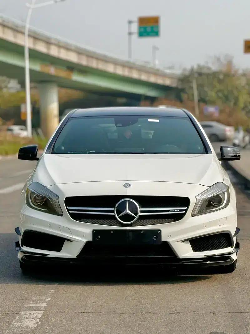 2014 Mercedes-Benz A-Class AMG (Imported) AMG A 45 4MATIC — миниатюра 2