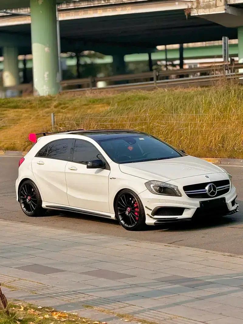 2014 Mercedes-Benz A-Class AMG (Imported) AMG A 45 4MATIC — миниатюра 3