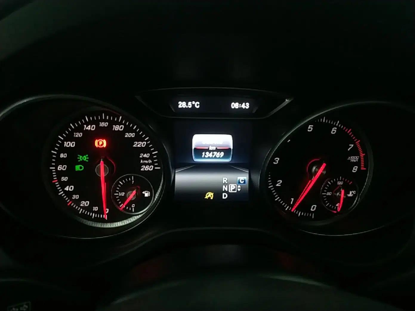 Mercedes-Benz CLA 2016 Refreshed CLA 200 Sport Edition — миниатюра 14