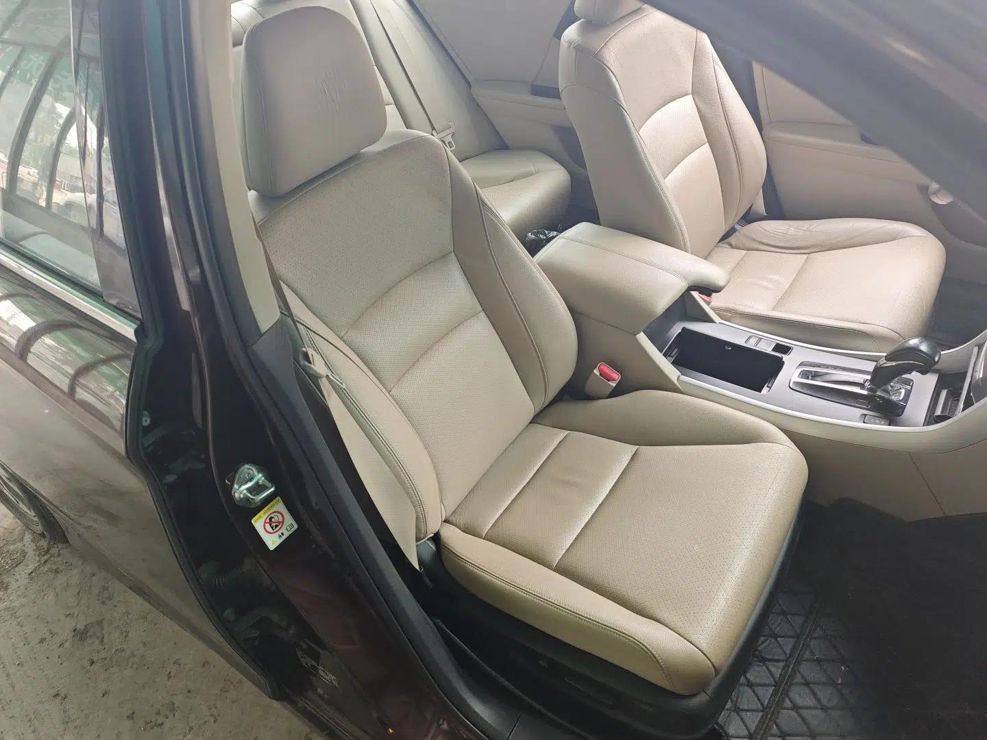 Honda Accord 2014 2.0L EX Luxury Edition — миниатюра 19